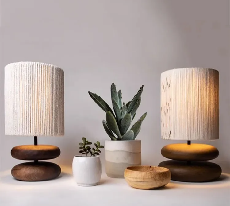 Japanese Style Retro Table Lamp in Dark Walnut