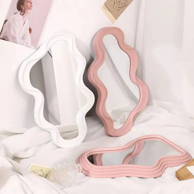 Cloud-shaped Mirror in White