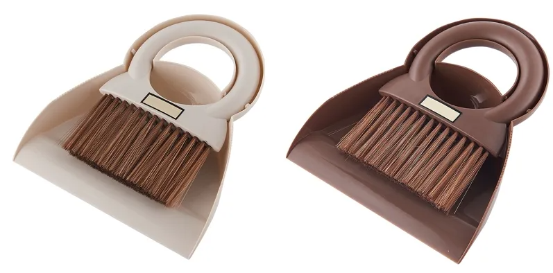 Dustpan & Brush Set in Cream