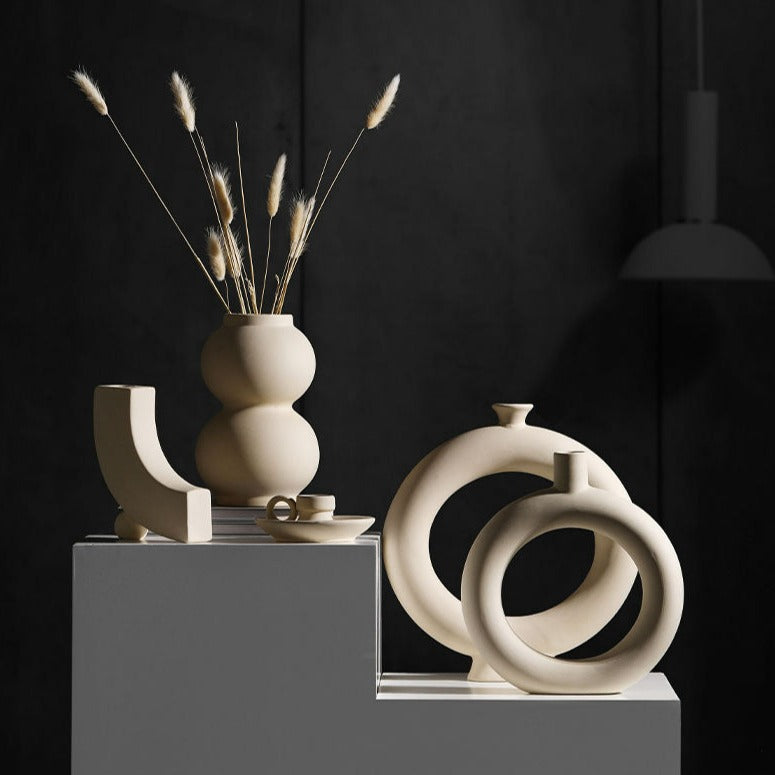 Minimalist Ceramic Vase in Large Donut
