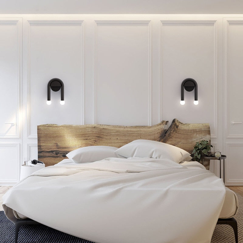 Modern Double Bulb Wall Lamp in Black