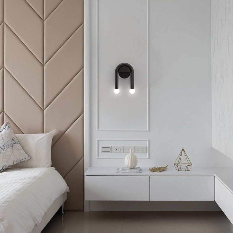 Modern Double Bulb Wall Lamp in Black
