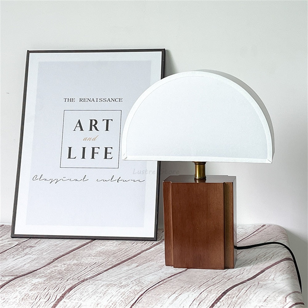 Retro Solid Wood Table Lamp