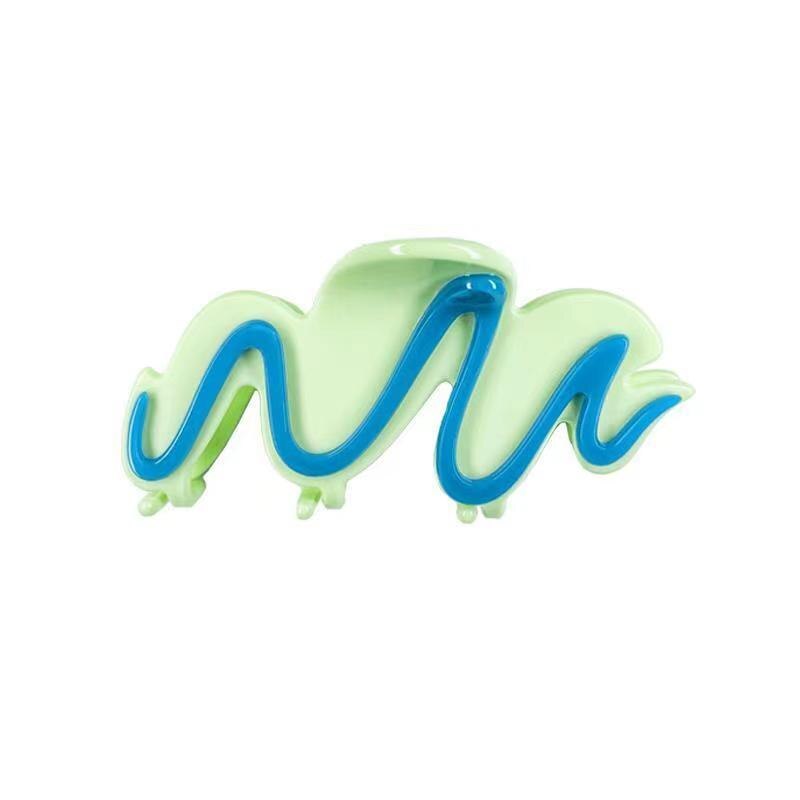 Wavy Striped Acrylic Hair Clip in Mint
