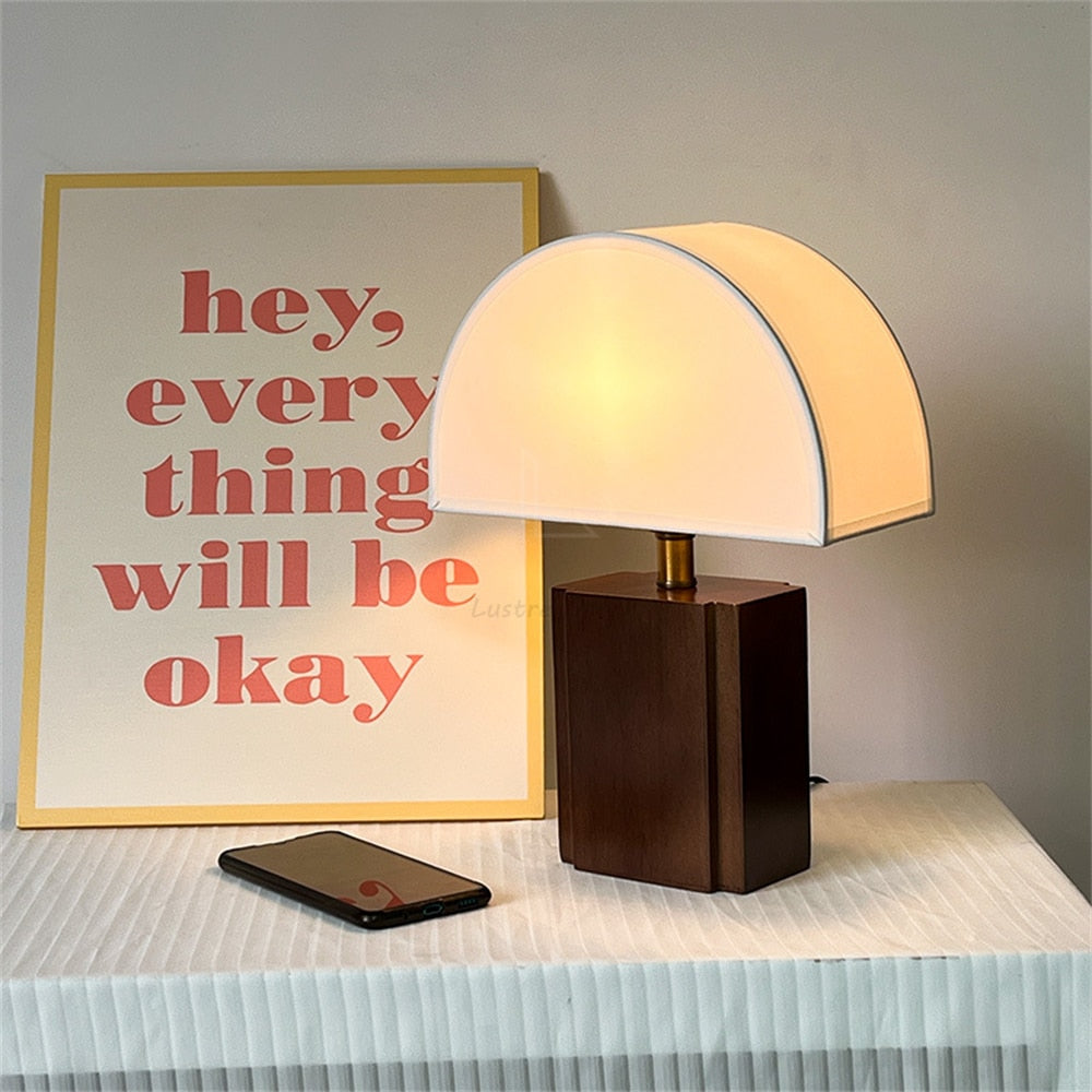 Retro Solid Wood Table Lamp