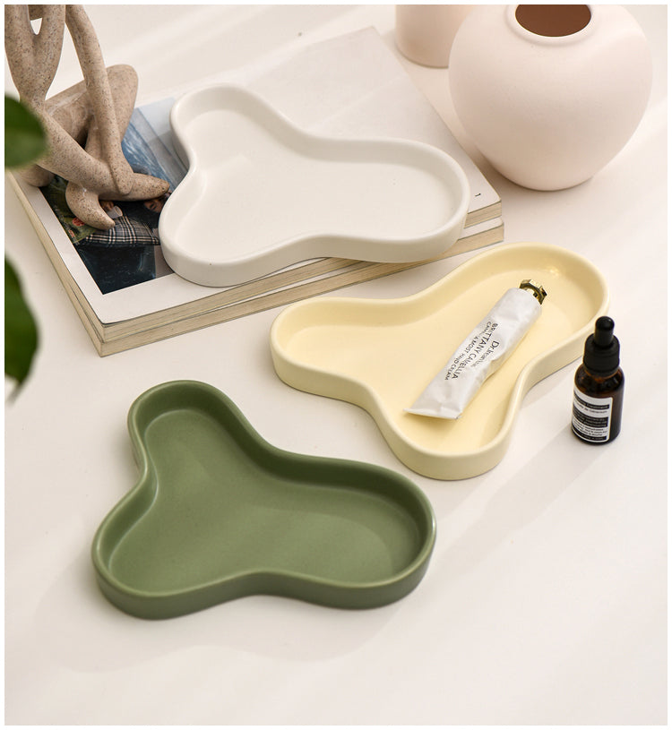 Irregular Storage Tray in Cream