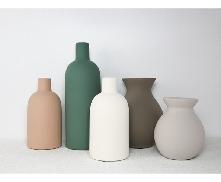 Nordic Ceramic Vase in Forest Green