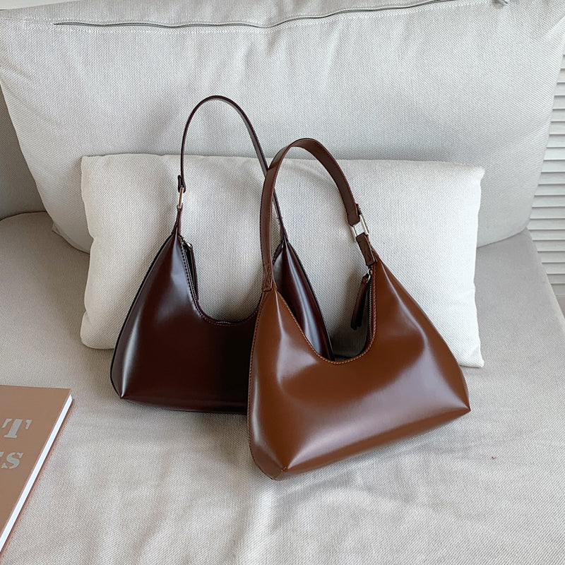 Baguette Bag in Mocha
