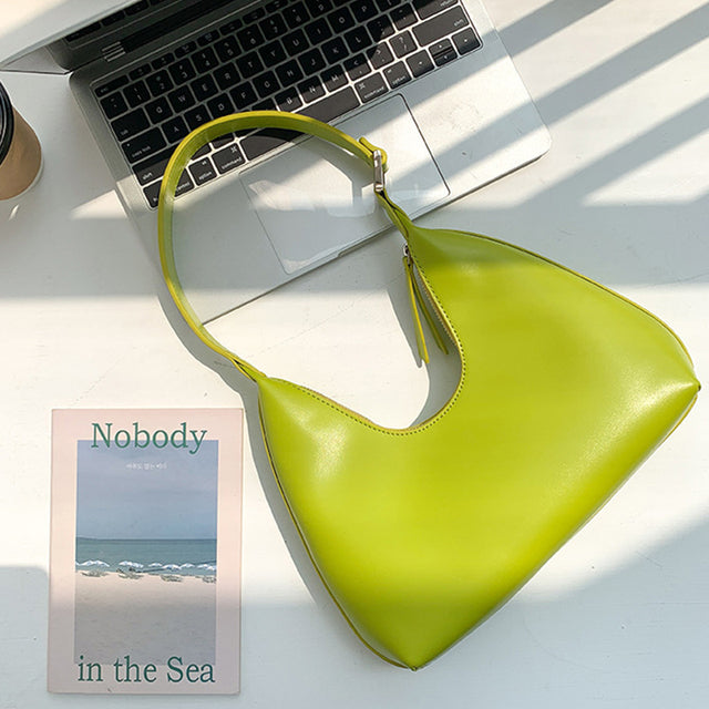 Baguette Bag in Pistachio