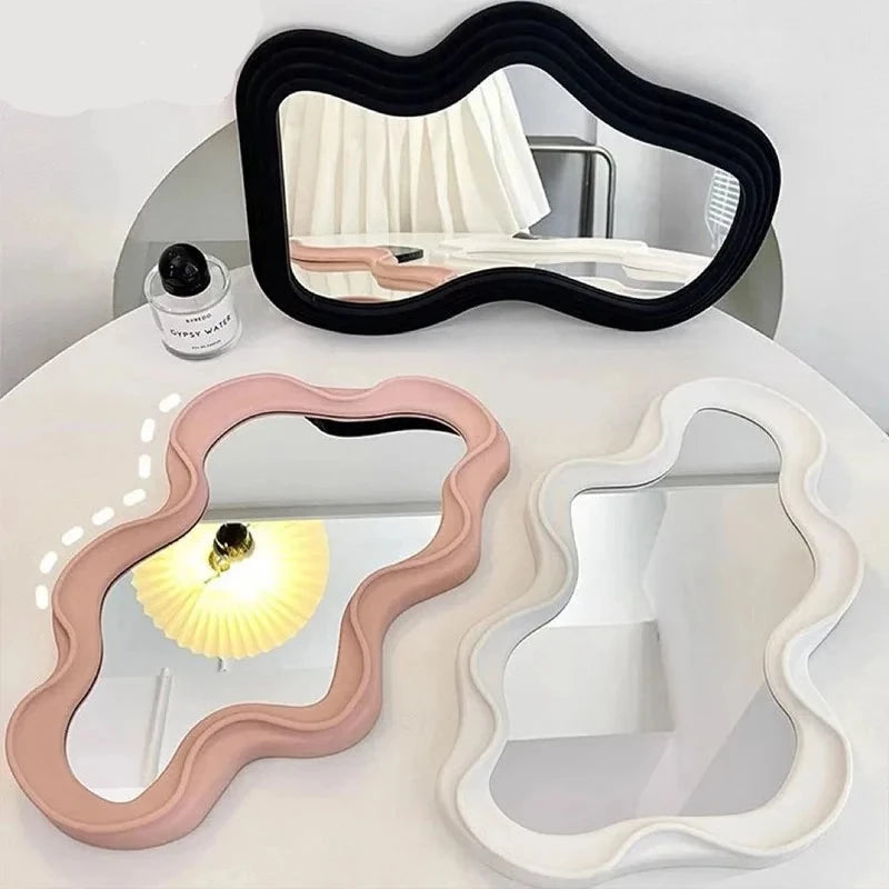 Cloud-shaped Mirror in Baby Pink