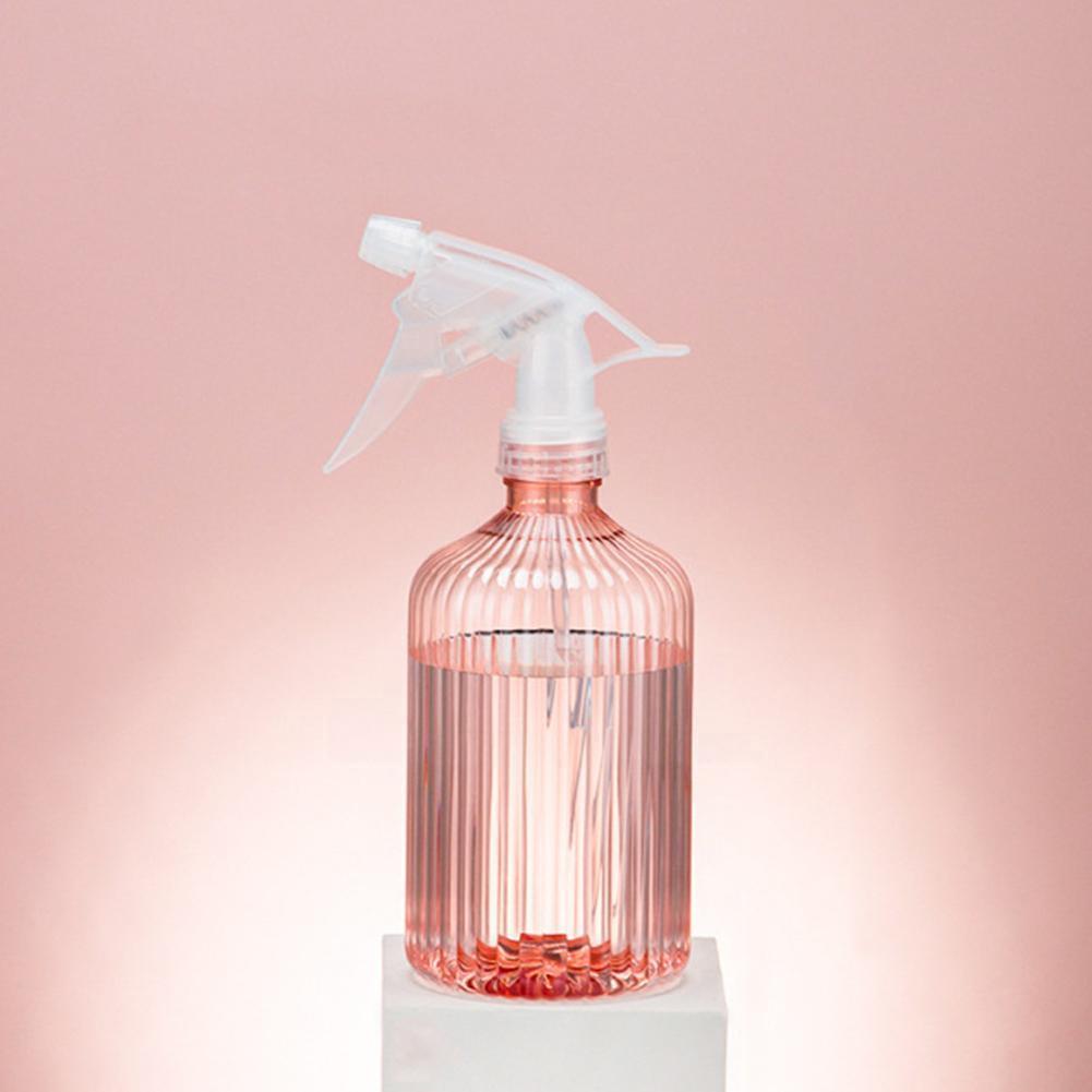 500ML Plastic Spray Bottle in Pink